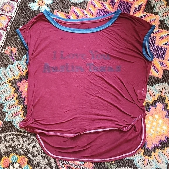 We the Free i love you austin maroon shirt - Picture 1 of 4